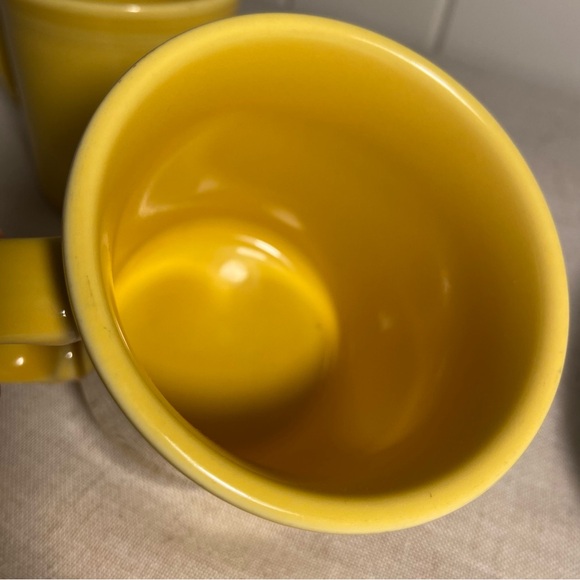 Vintage HLC Fiesta USA yellow MUG SET wide D handle 2 MUGS fiesta ware - Picture 11 of 16